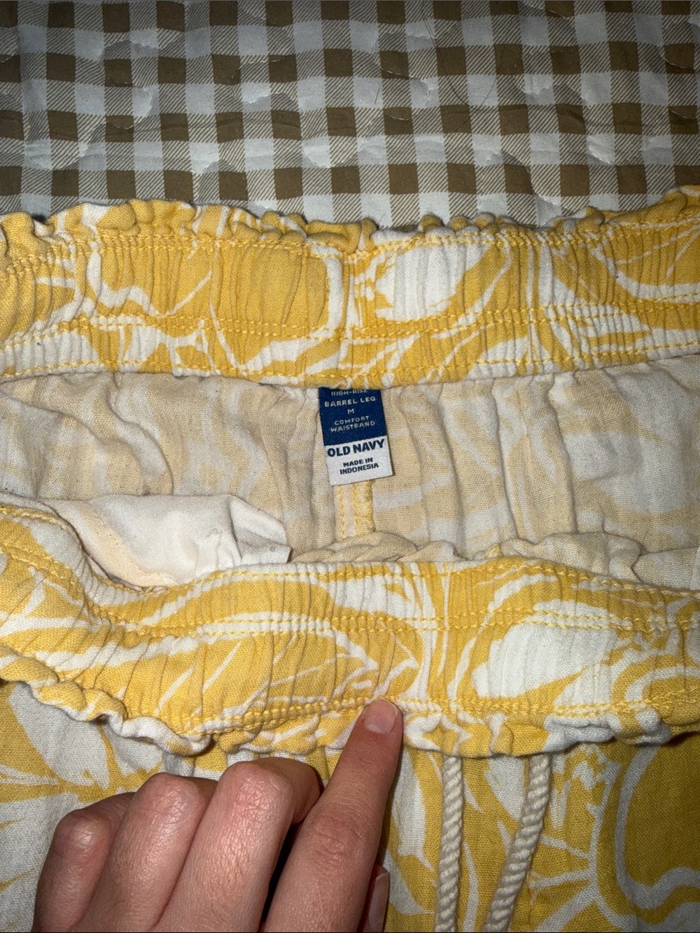 Yellow Floral Set - Picture 5 of 7